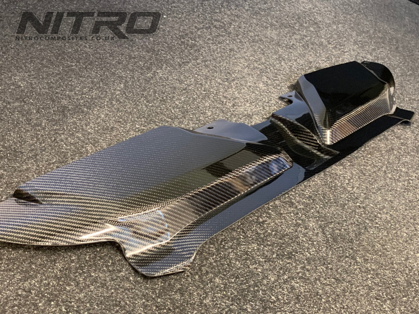 AUDI RS4 (2012-2015) B8 Full Carbon Fibre Radiator Cover (Slam Panel) for 4.2L V8 FSI