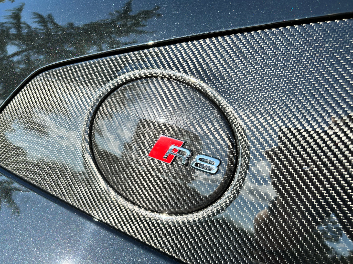 AUDI R8 (4S Gen 2) Carbon Fibre Fuel / Gas Cap (Coupe)